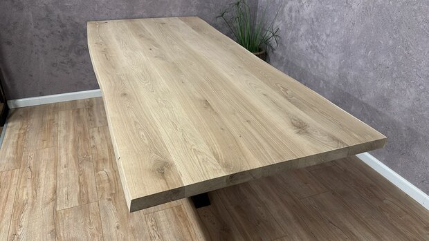 TI.145/4 | 250x110x5,3 cm | Eiche